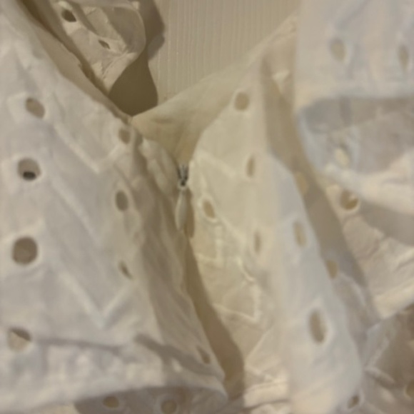 DKNY off white large eyelet cotton Dress, lined, back zipper, Midi- Small - Picture 5 of 6